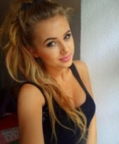 Linda, 24