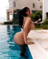 Crystal, 22