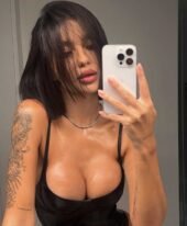 The luxurious beauty Valeria