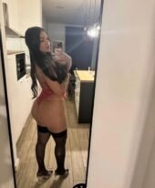 Stella, 22