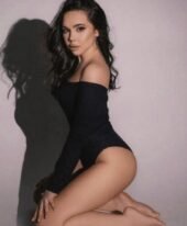 Ализа, 20 лет
