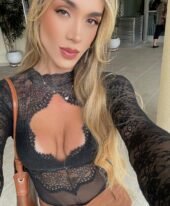Carol Trentini, 25